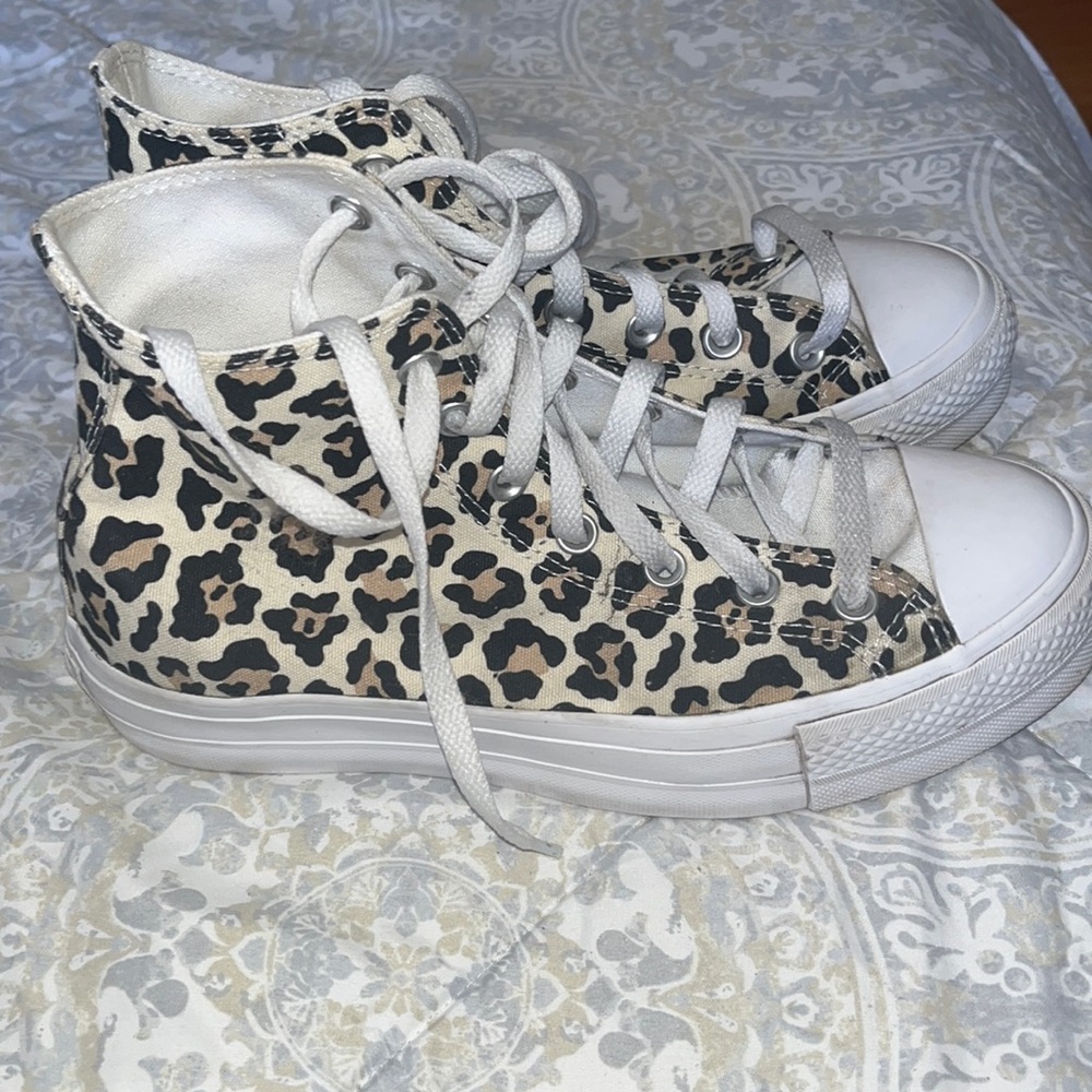Cheetah Print Platform Converse